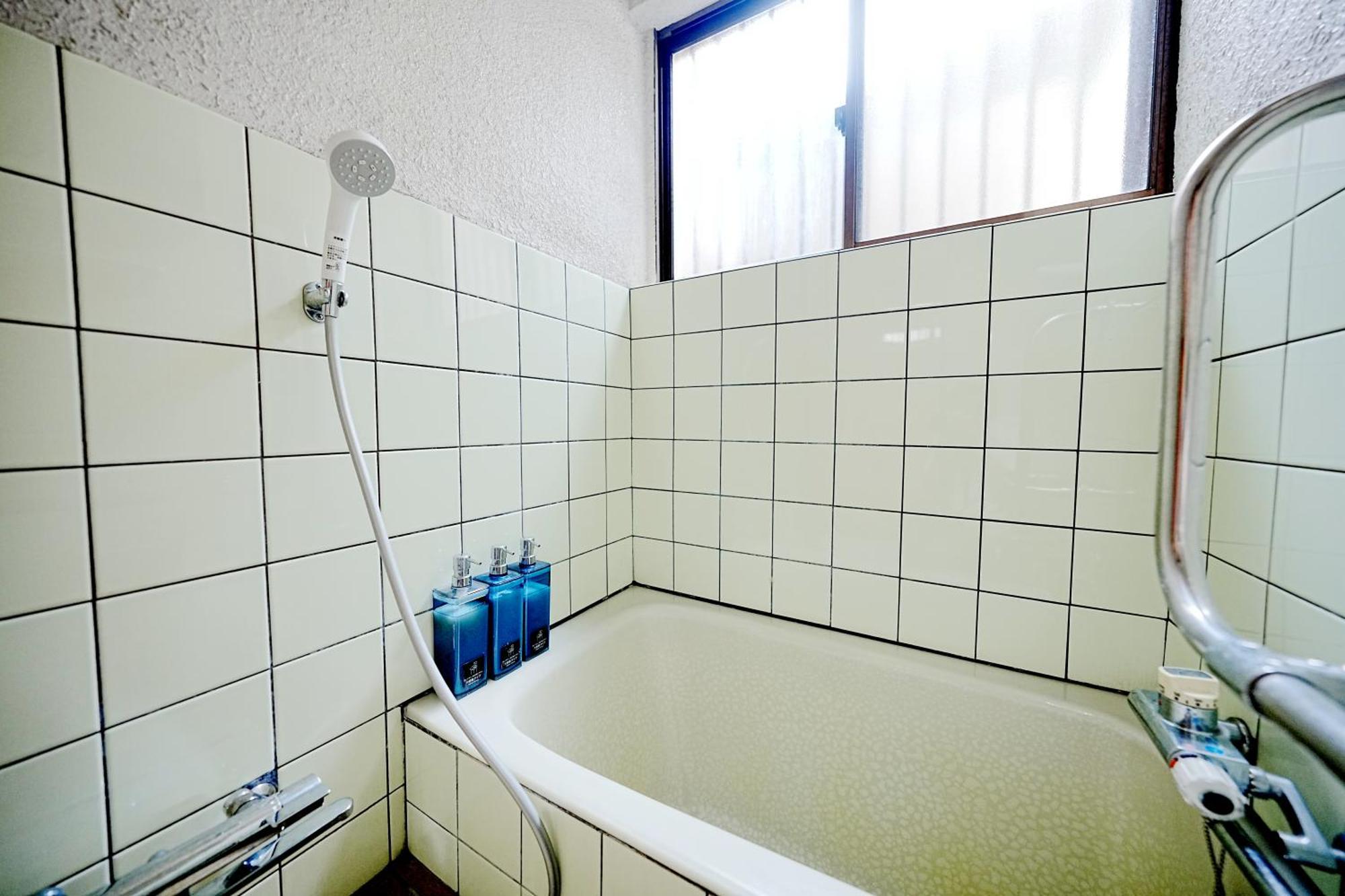 Vila Family Or Business Travel 20 Percent Off 20 Guests 144sqm Free Ikebukuro Shuttle 2 Kitchens Bathrooms 4 Bedrooms Prefektura Tokio